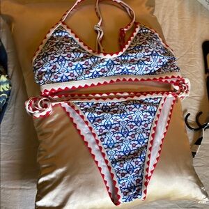 Zaful Blue and Red Geometric Bikini